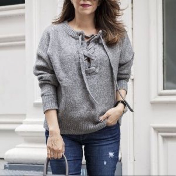 Zara lace up knit sweater - Picture 2 of 10